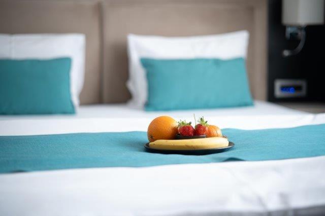 Hotel Prezident Ιβάνιτσα Εξωτερικό φωτογραφία
